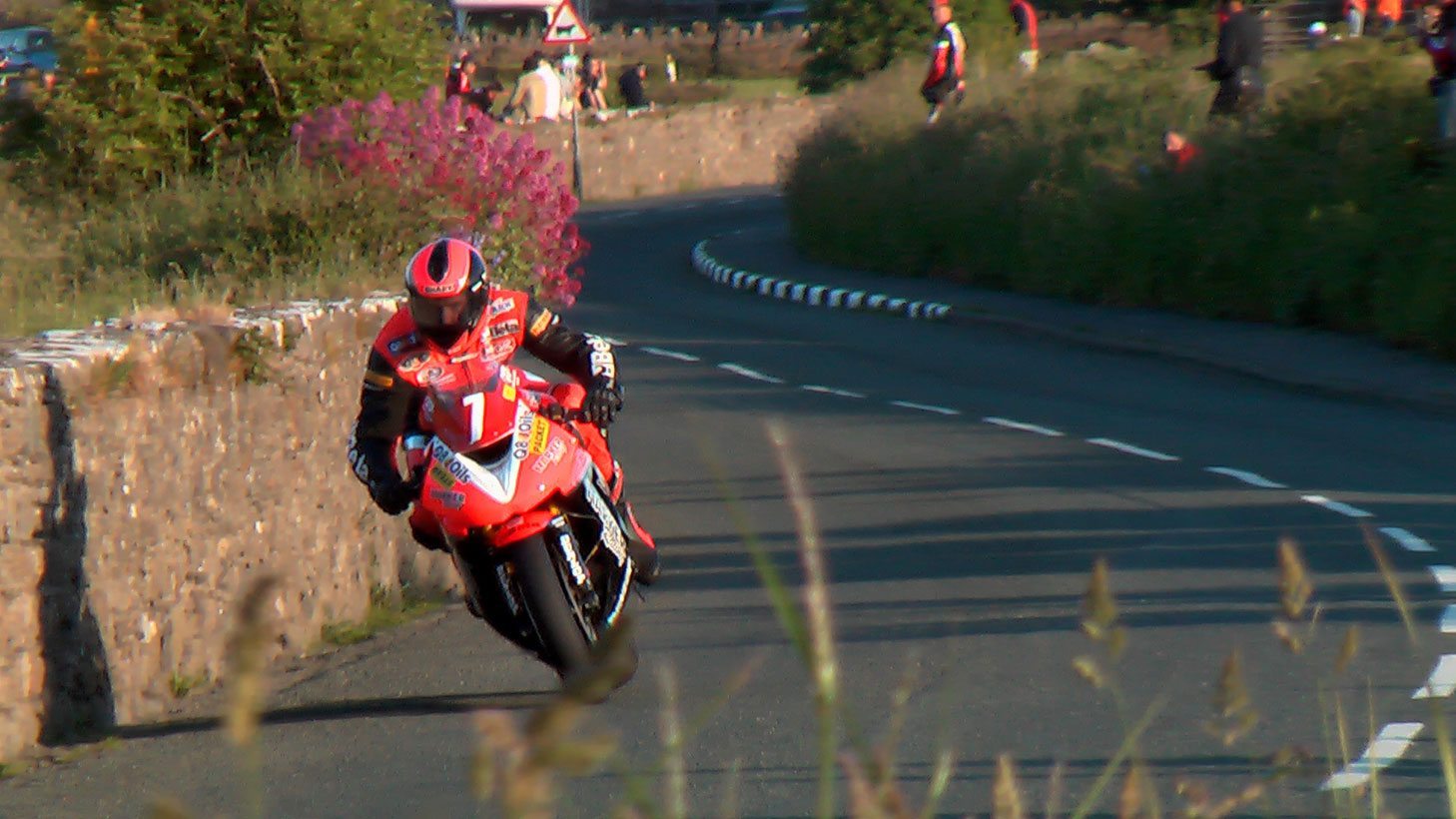 Motorbike during the Isle of Man TT 2008 - photo by Jonathan Camp